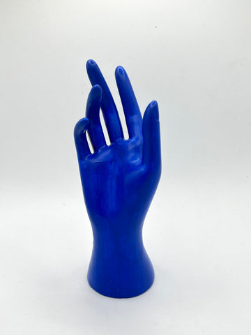 Faustine Badrichani, “HAND 02"