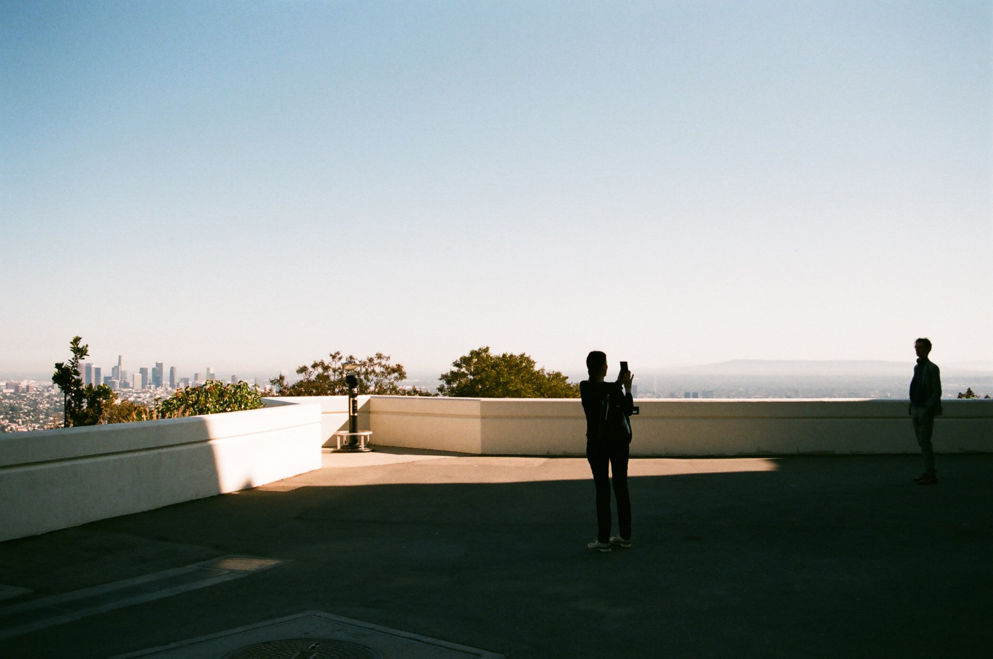 Andrew Gori + Ambre Kelly, "Couple-Griffith Observatory, Los Angeles"
