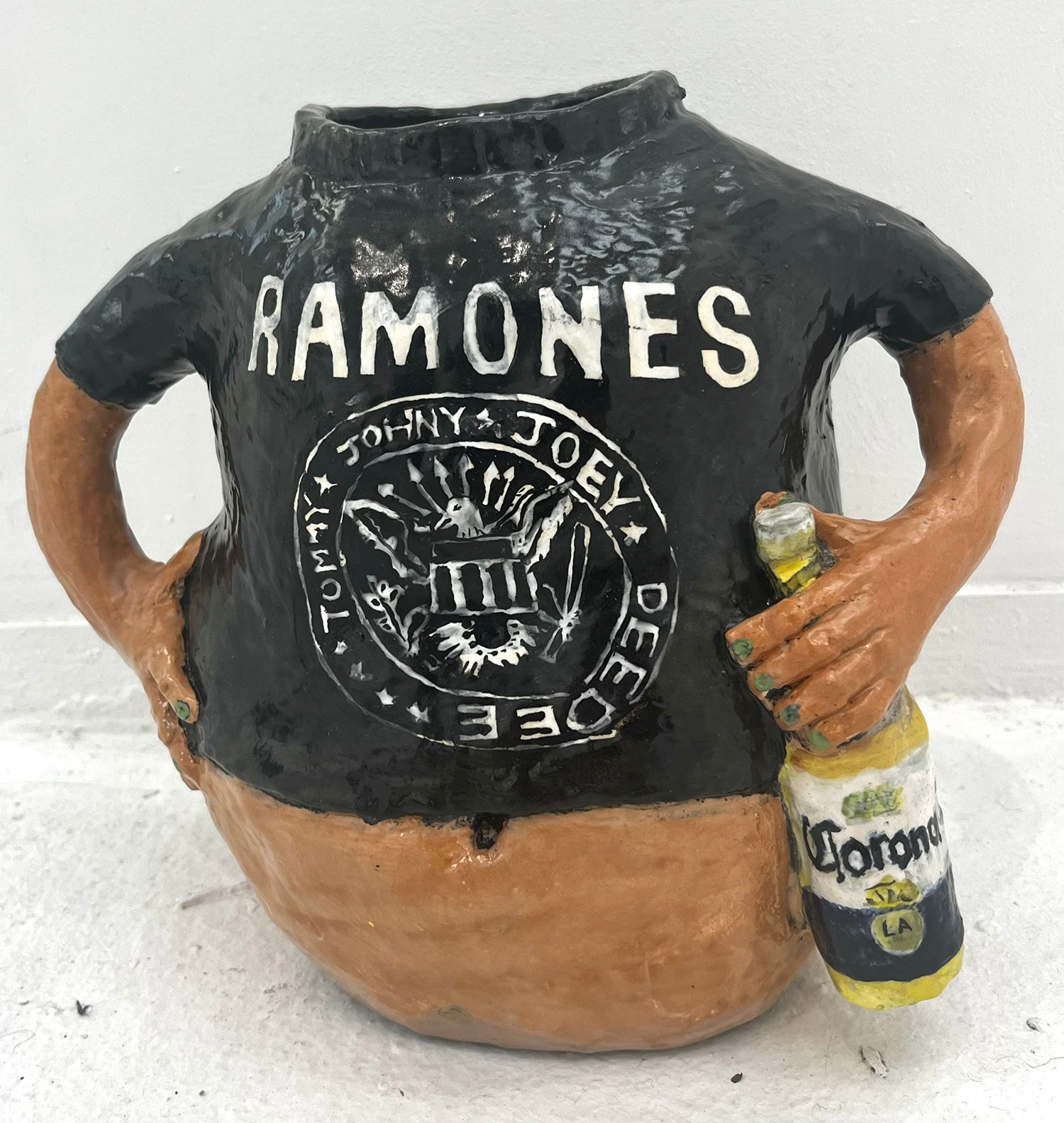 Dasha Bazanova, "Ramones Vase" SOLD